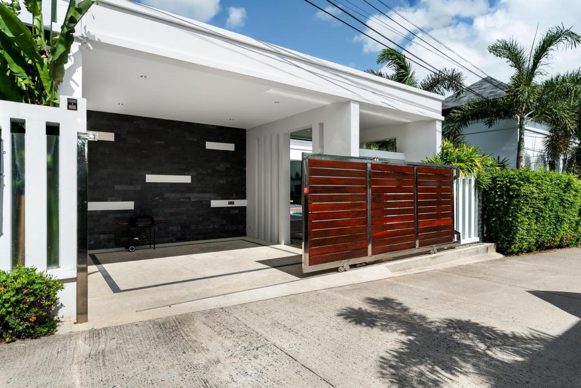 Crystal Pool Villa Rawai Exterior photo